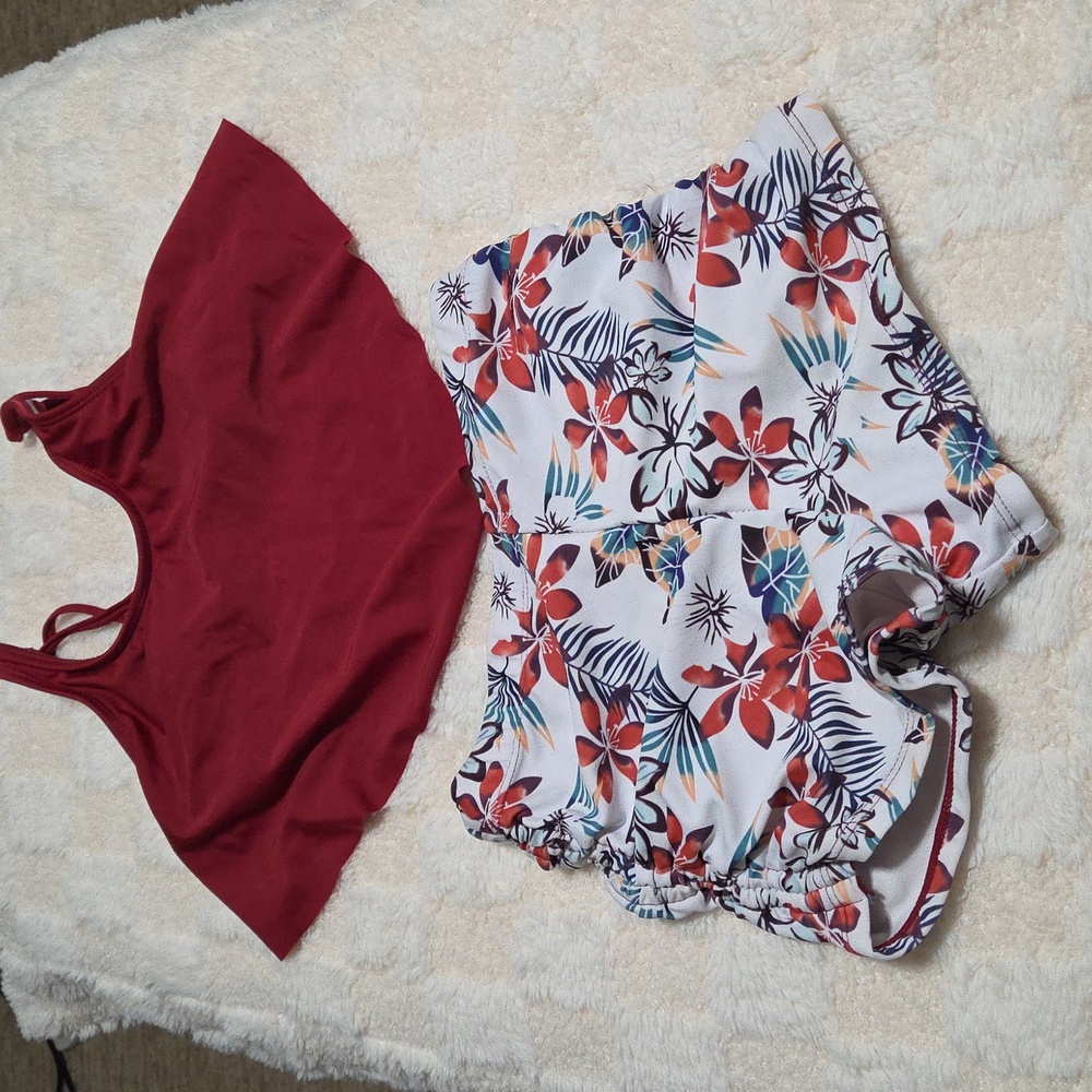 Floral Print Shorts with Red Top